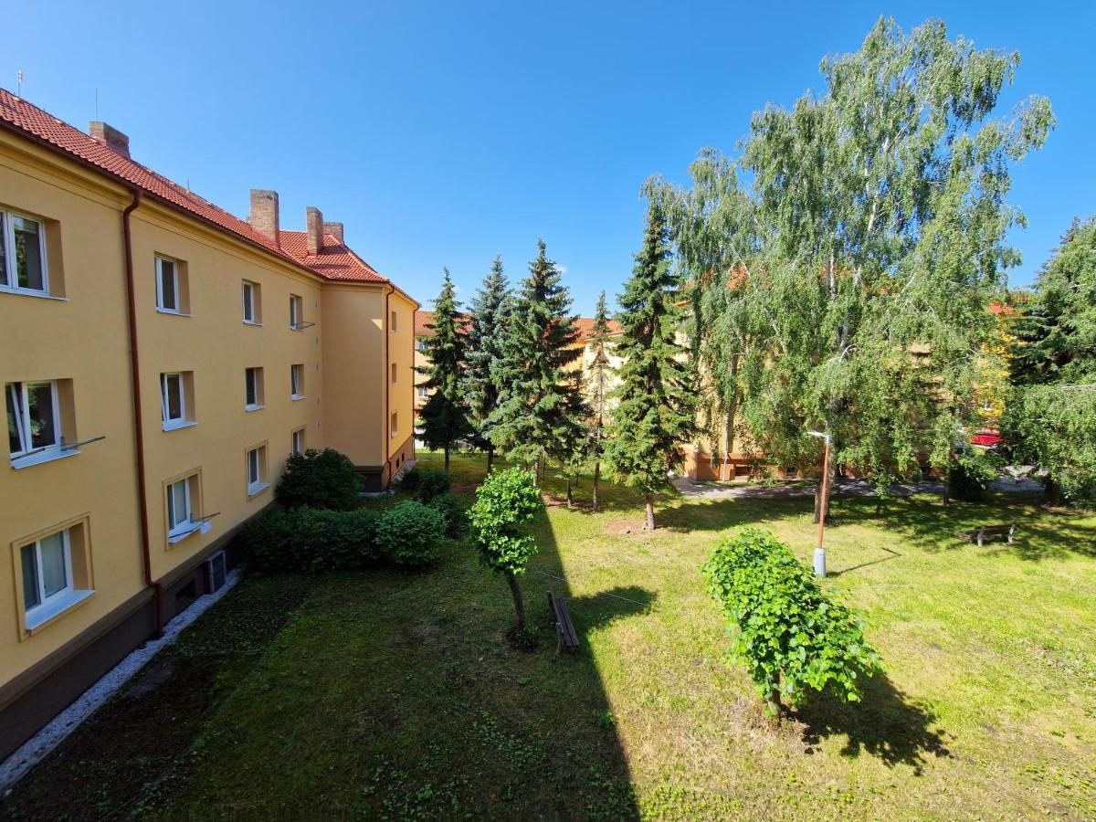 City Center Apartment - Self Check-In Spišská Nová Ves Bagian luar foto